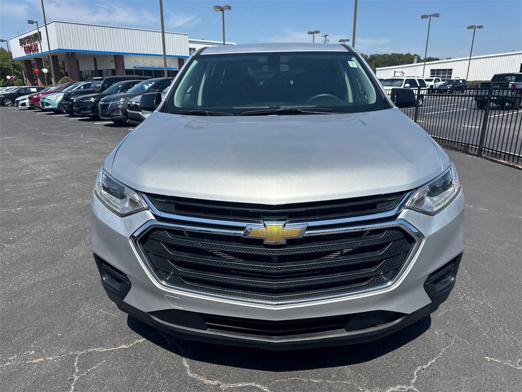 2020 Chevrolet Traverse LS photo 3