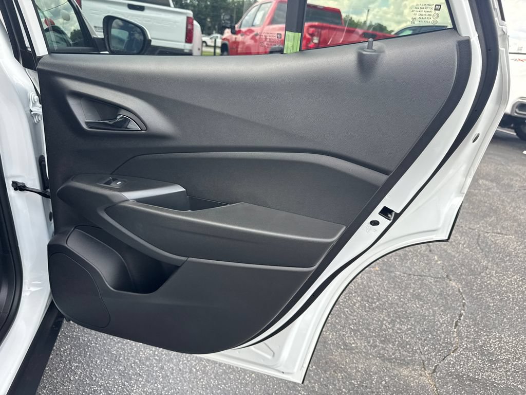 2026 Chevrolet Trax LS - Photo 17