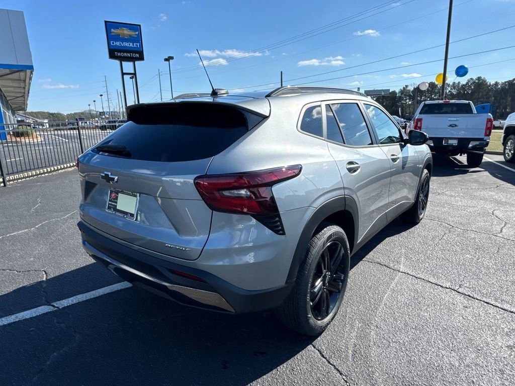 2026 Chevrolet Trax Activ - Photo 6
