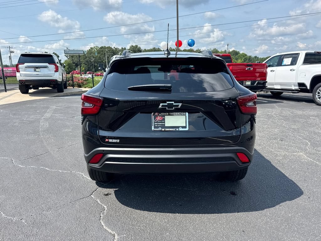 2026 Chevrolet Trax LT - Photo 7