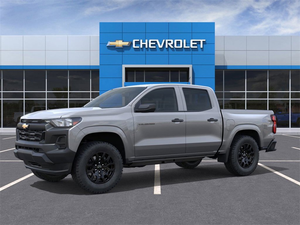 2025 Chevrolet Colorado LT photo 2