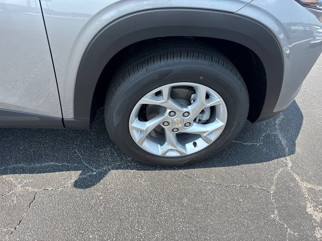 2026 Chevrolet Trax LS - Photo 13