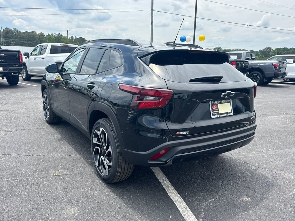 2026 Chevrolet Trax RS - Photo 8