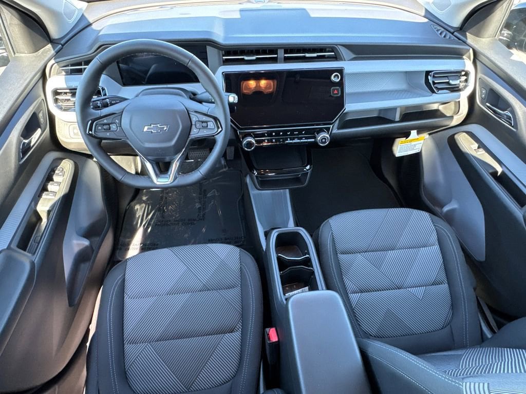 2027 Chevrolet Bolt LT - Photo 23