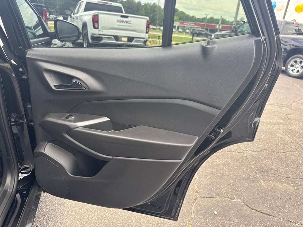 2026 Chevrolet Trax RS - Photo 17