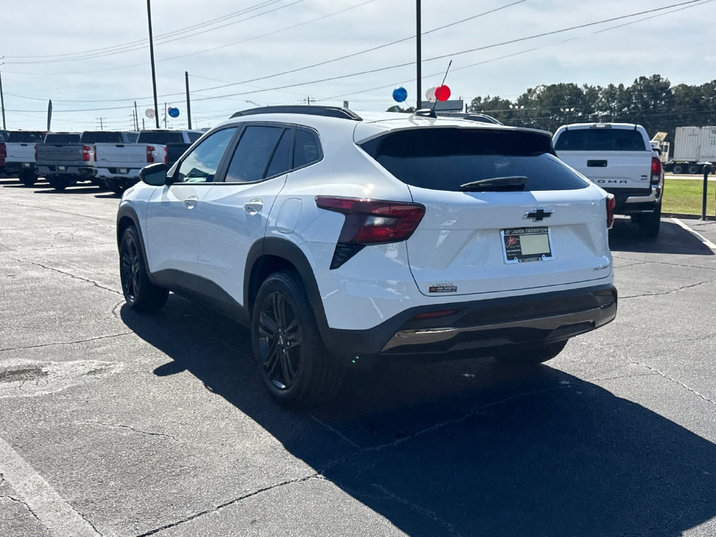 2026 Chevrolet Trax Activ - Photo 8