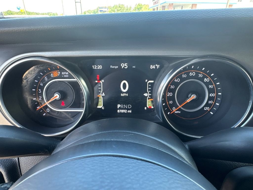 2021 Jeep Wrangler Willys - Photo 21