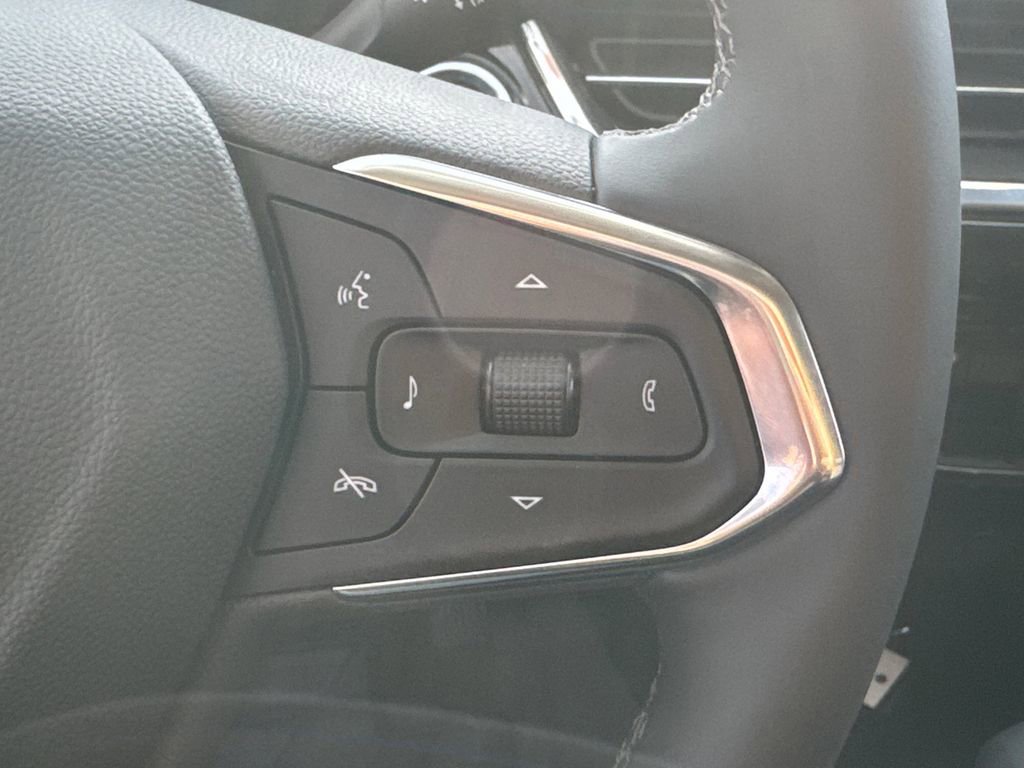 2026 Chevrolet Trax Activ - Photo 28