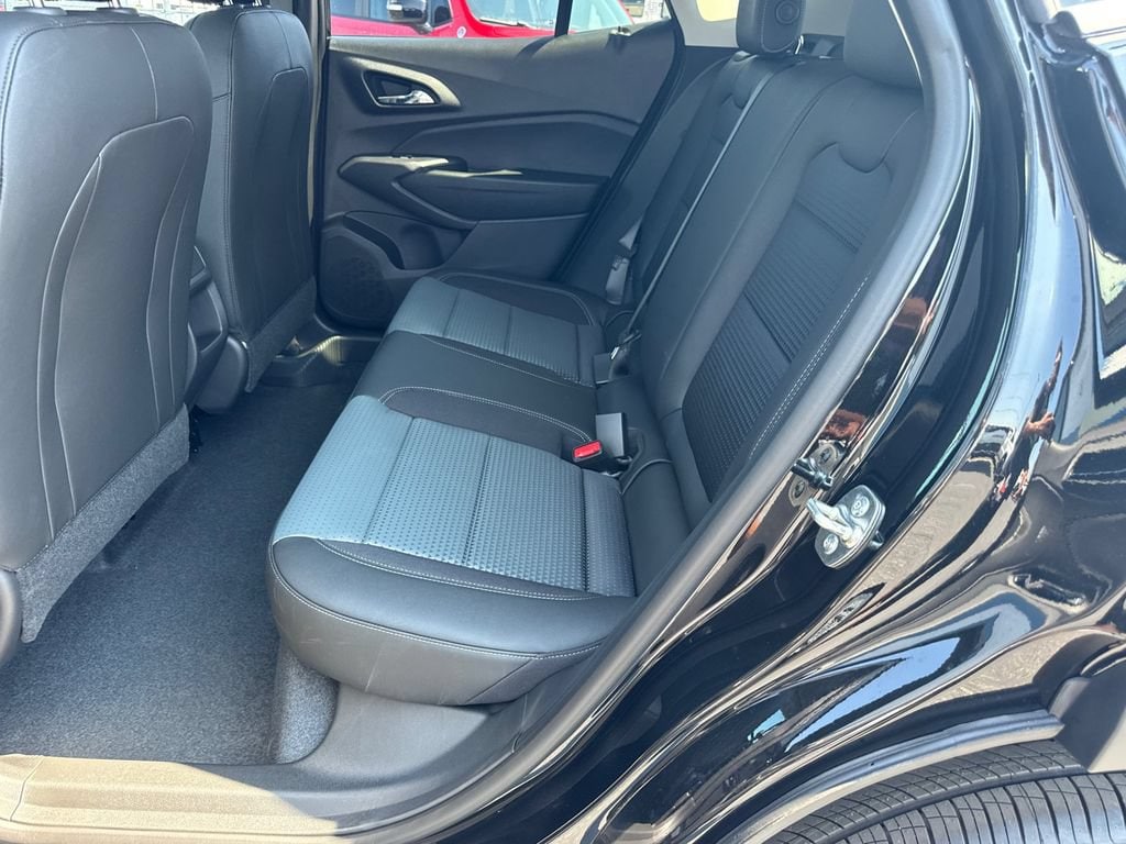 2026 Chevrolet Trax LT - Photo 21