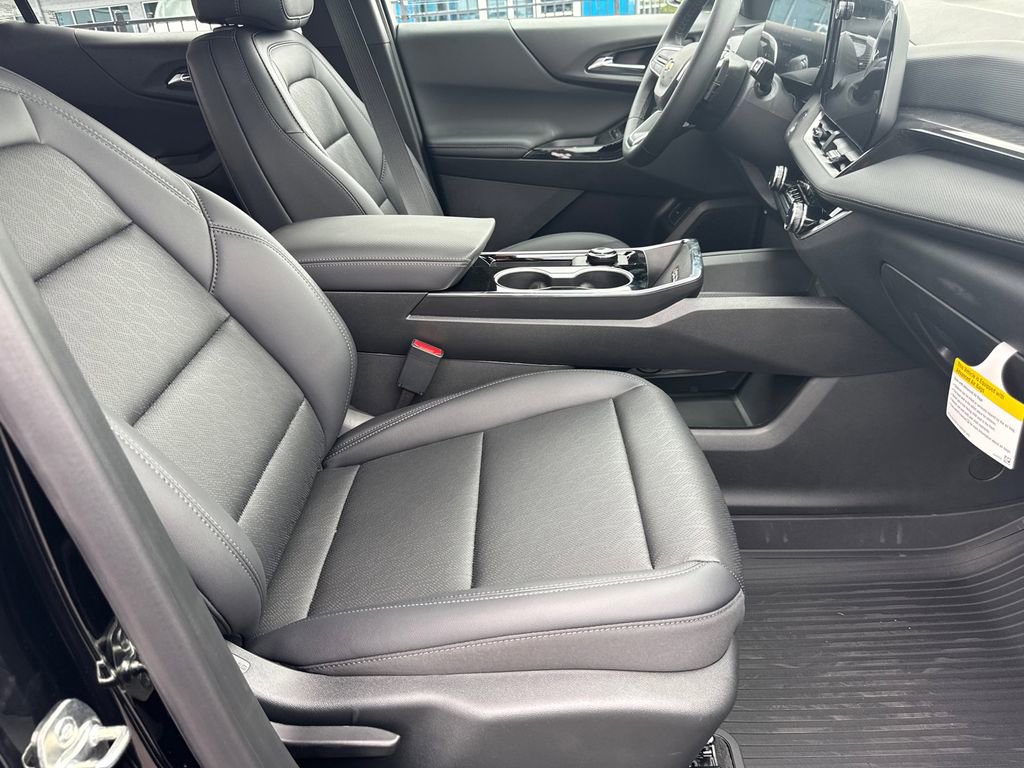 2026 Chevrolet Equinox LT - Photo 14