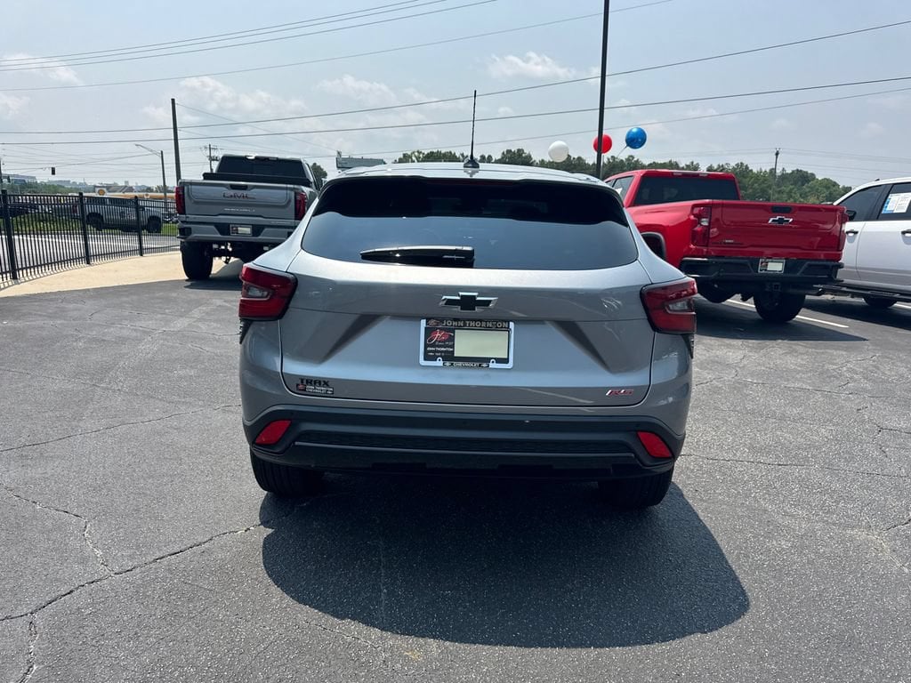 2026 Chevrolet Trax RS - Photo 7