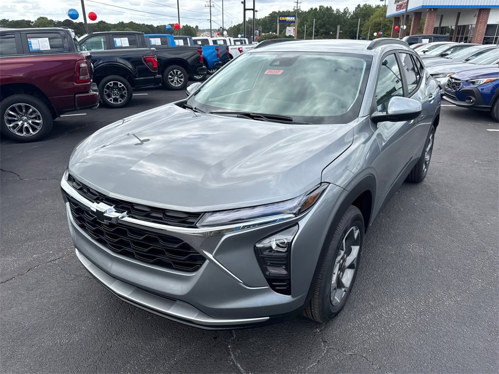 New 2026 Chevrolet Trax LT SUV