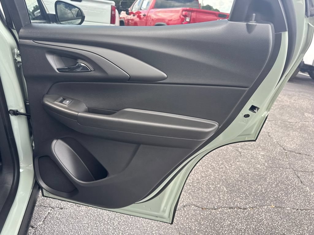 2026 Chevrolet Trailblazer LS - Photo 17