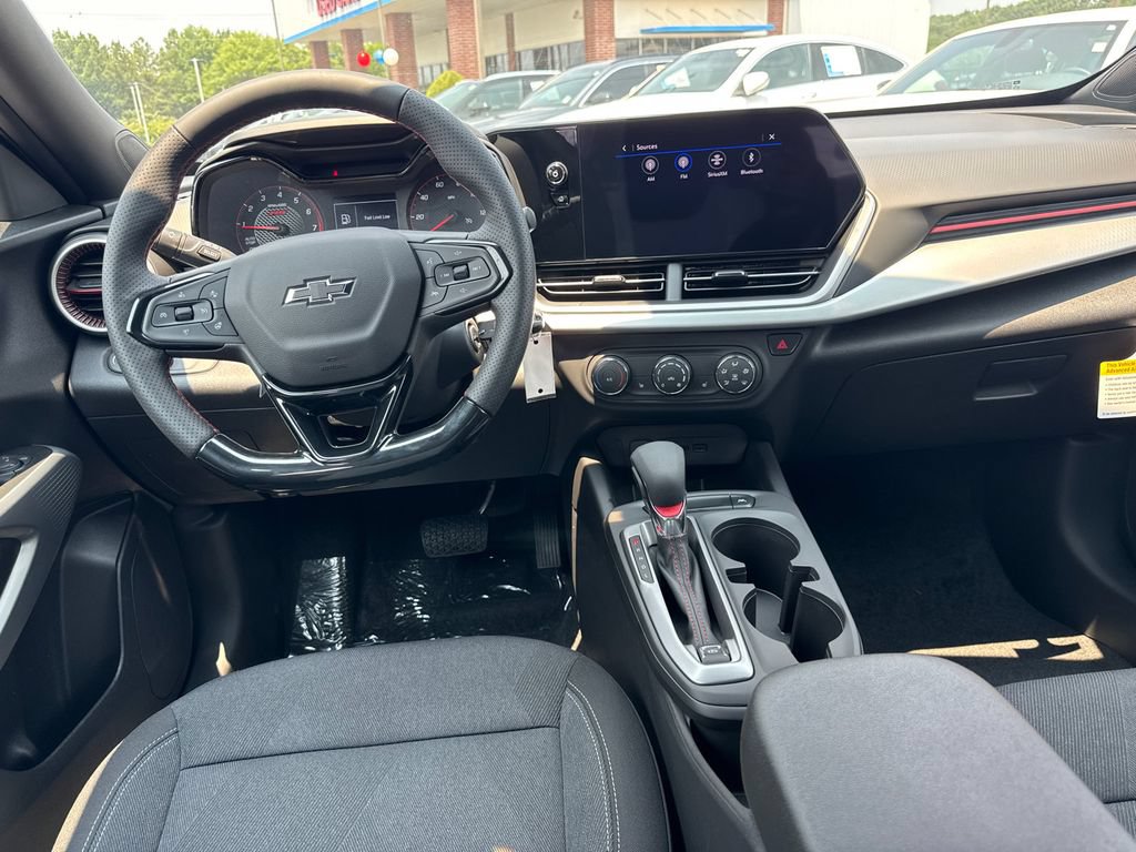 2026 Chevrolet Trax RS - Photo 22