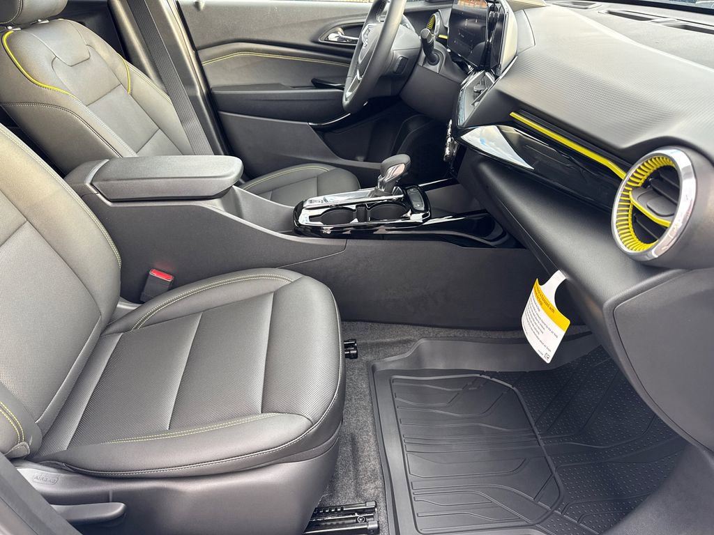 2026 Chevrolet Trax Activ - Photo 14
