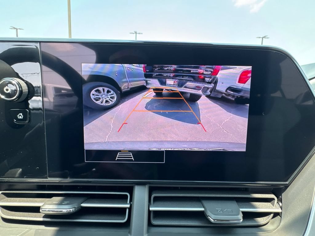 2026 Chevrolet Trax LS - Photo 29