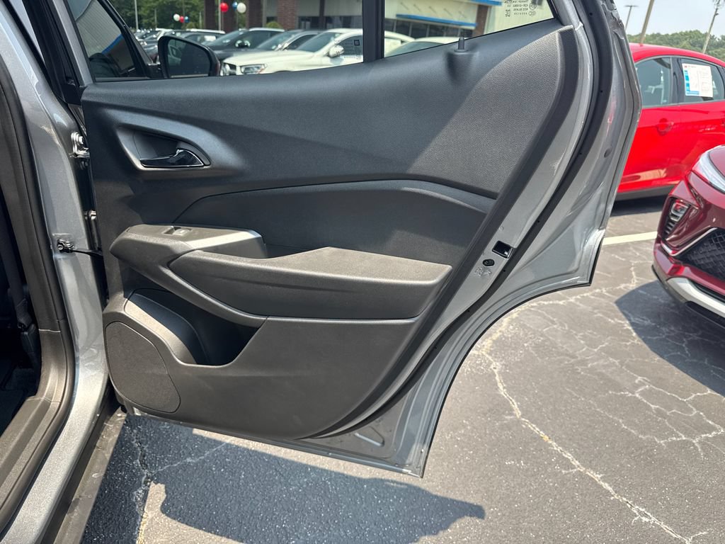 2026 Chevrolet Trax RS - Photo 17