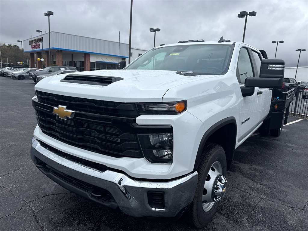 New 2025 Chevrolet Silverado 3500 HD Chassis Cab Work Truck Truck