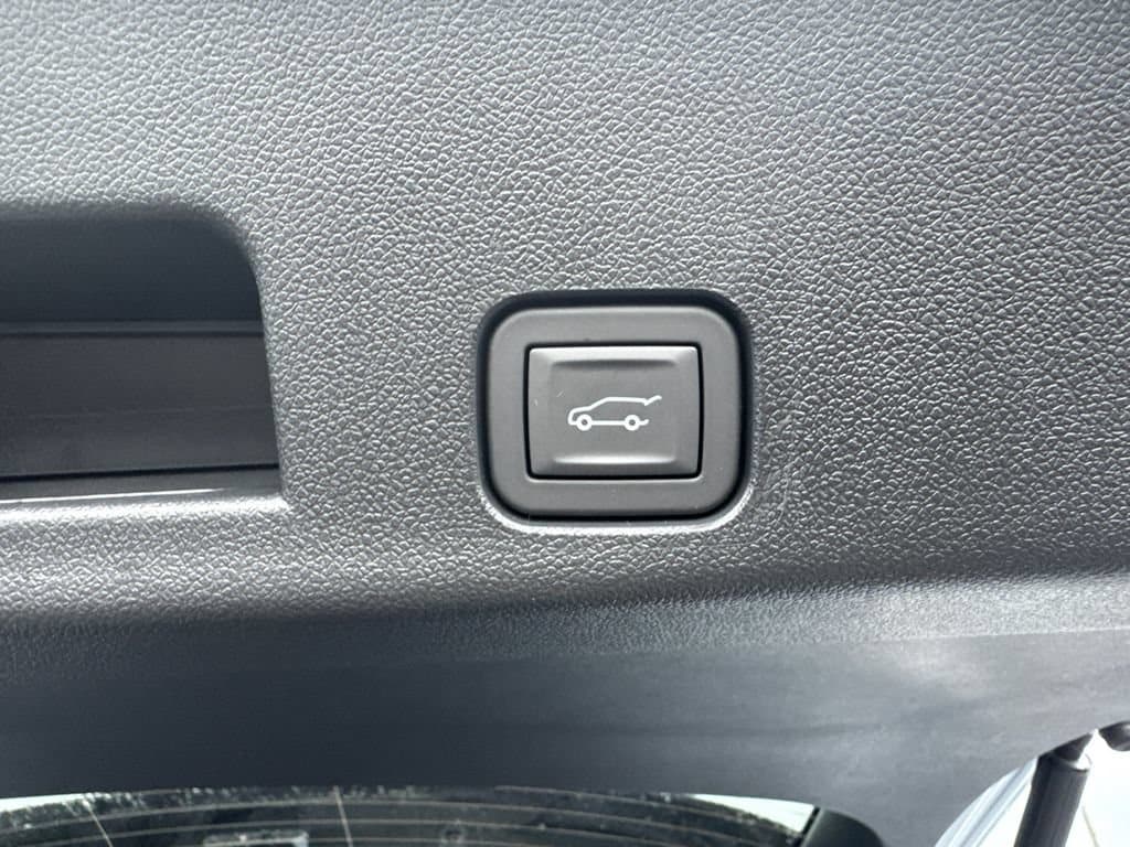 2026 Chevrolet Traverse Z71 - Photo 20