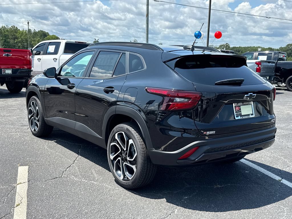 2026 Chevrolet Trax RS - Photo 8