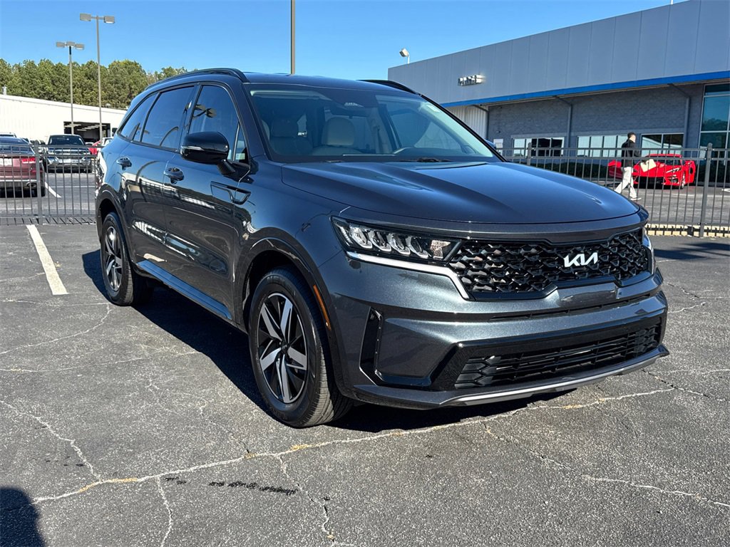 2022 Kia Sorento S photo 3