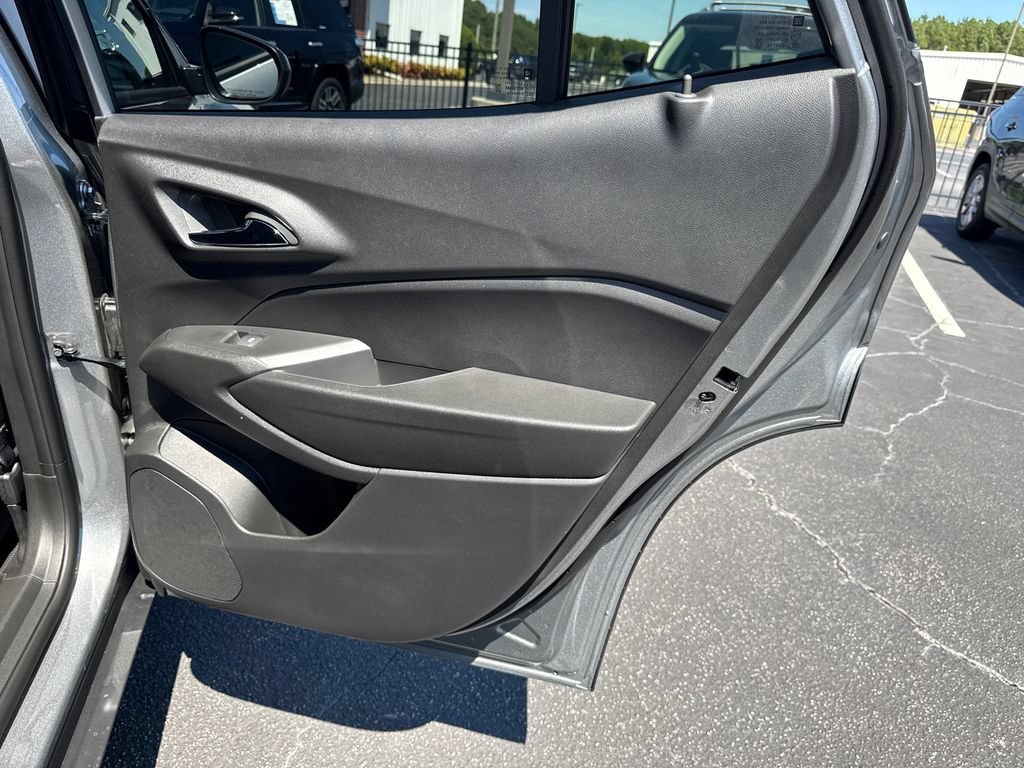 2026 Chevrolet Trax LT - Photo 17