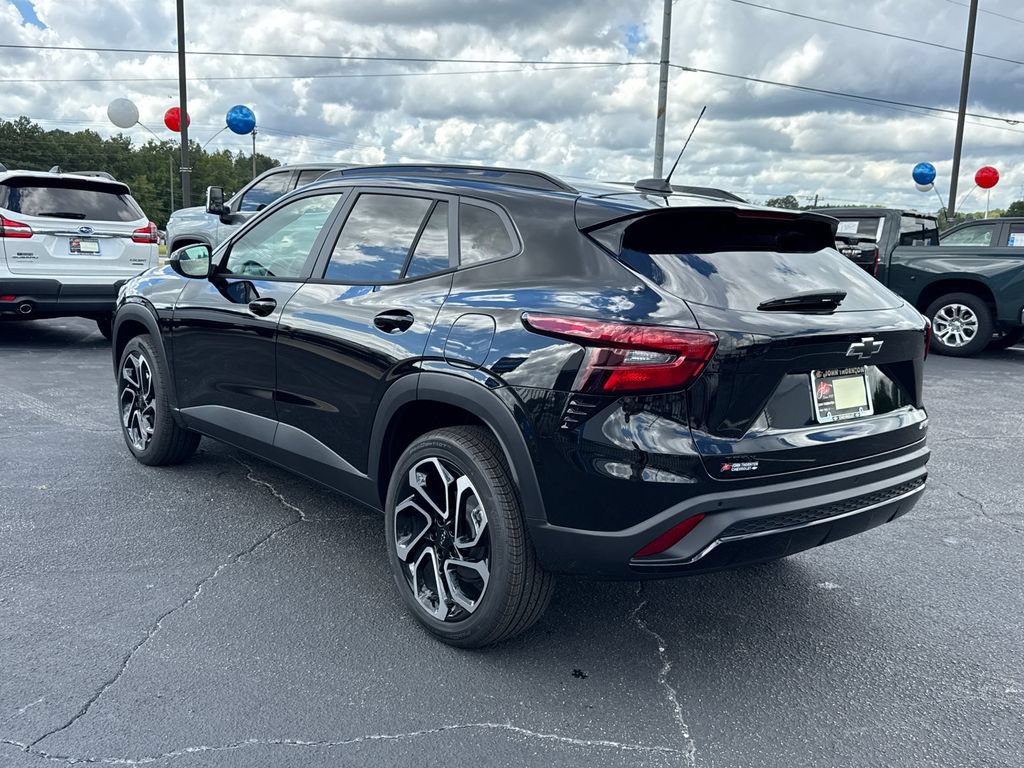 2026 Chevrolet Trax RS - Photo 8