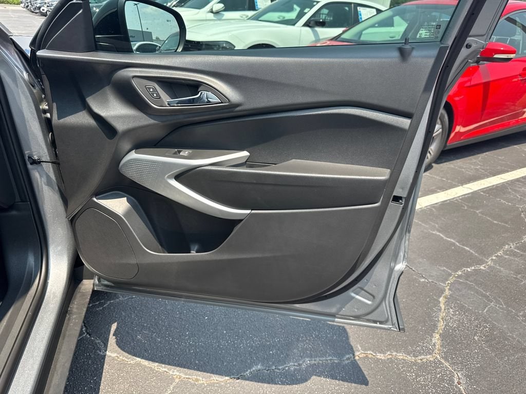 2026 Chevrolet Trax RS - Photo 15