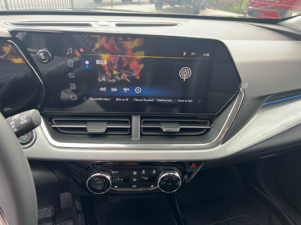 2026 Chevrolet Trax LT - Photo 22