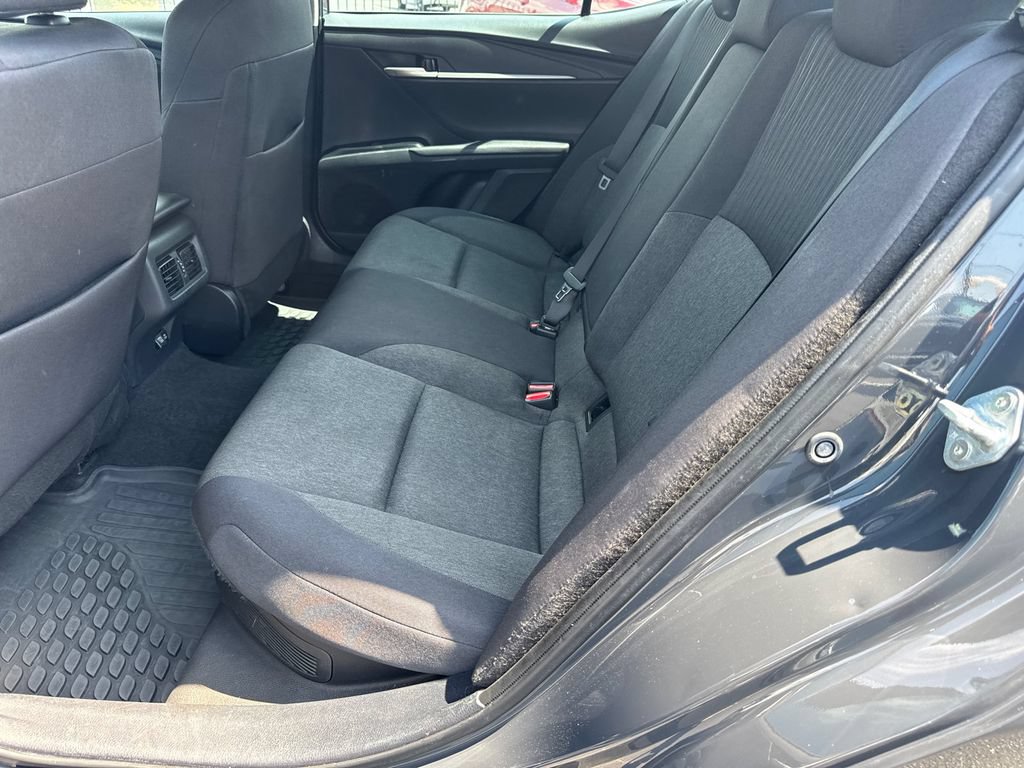 2025 Toyota Camry LE - Photo 21