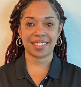 Staff member Courtney Caston from ID_543831dc84c1