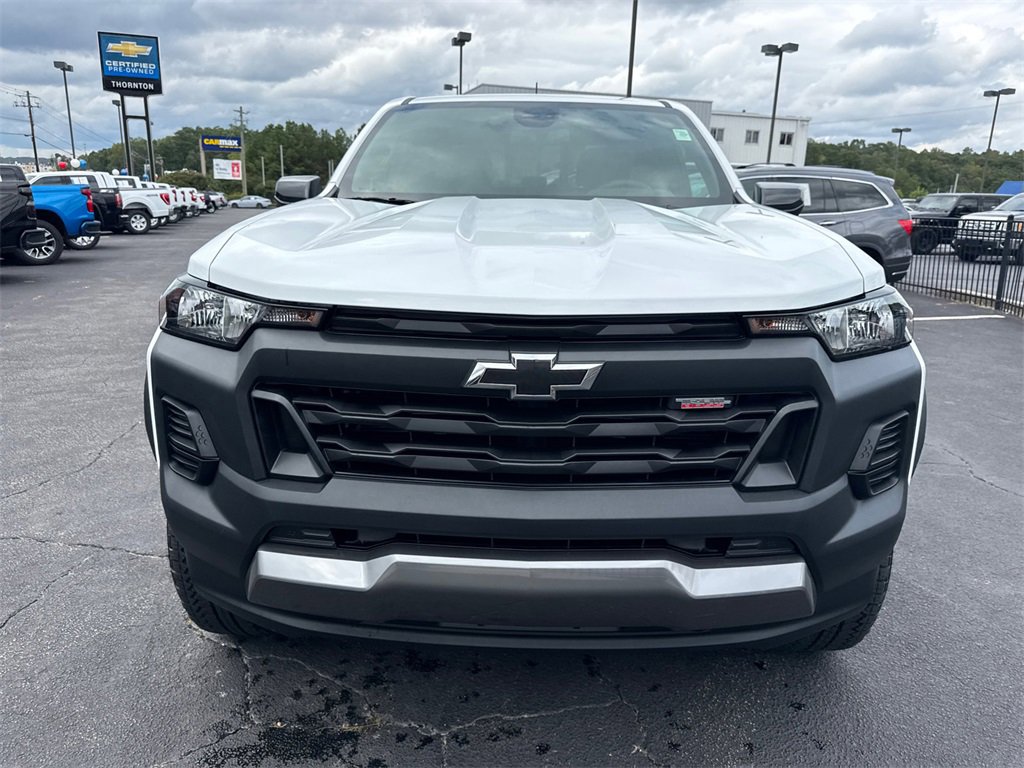 2025 Chevrolet Colorado Trail Boss photo 2