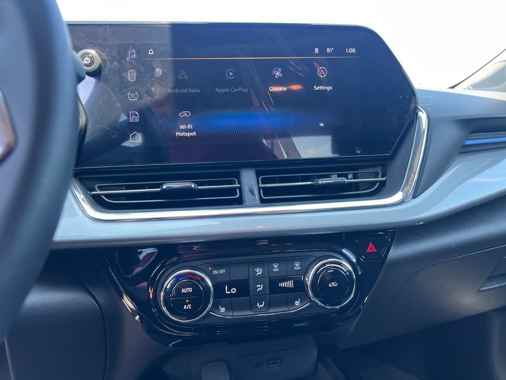 2026 Chevrolet Trax LT - Photo 22