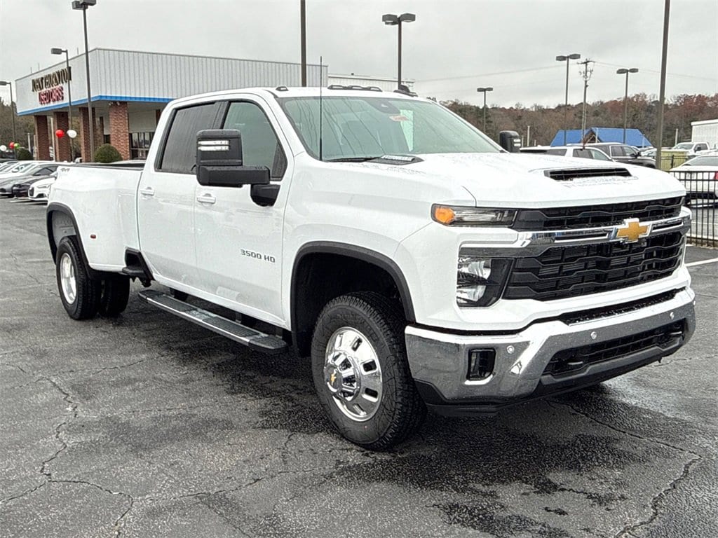New 2026 Chevrolet Silverado 3500 HD LT Truck