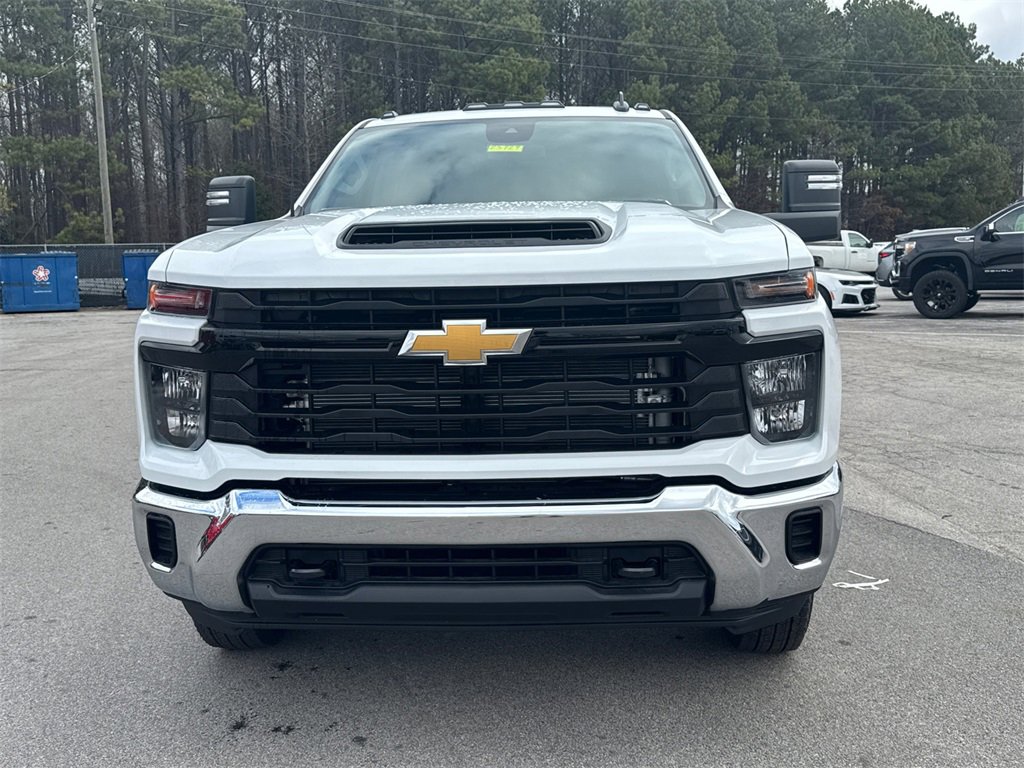 2025 Chevrolet Silverado 3500HD Work Truck photo 3