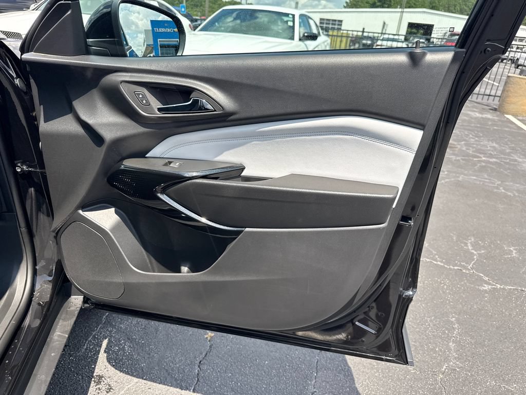 2026 Chevrolet Trax LT - Photo 15
