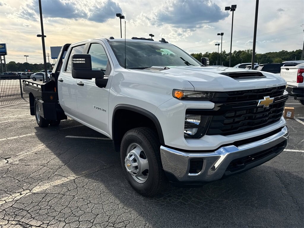 New 2025 Chevrolet Silverado 3500 HD Chassis Cab Work Truck Truck