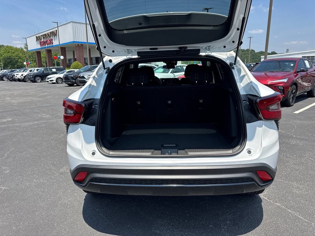 2026 Chevrolet Trax RS - Photo 19