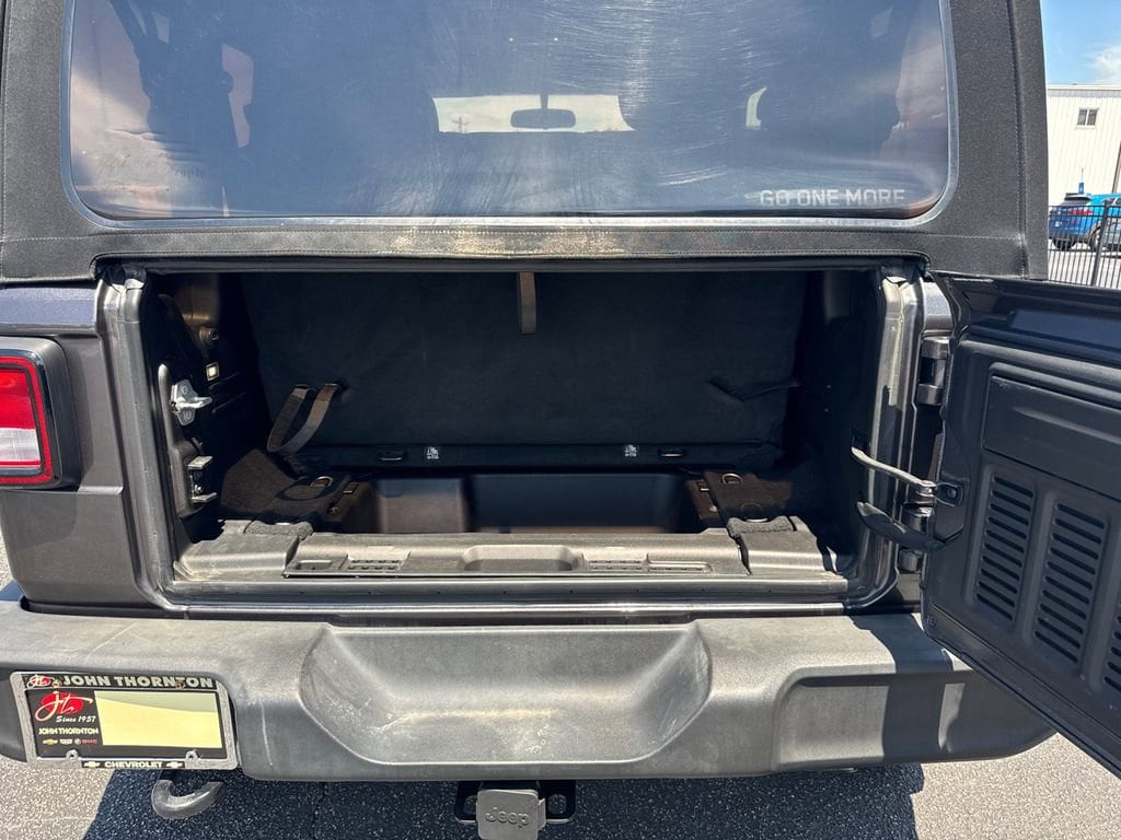 2021 Jeep Wrangler Willys - Photo 17