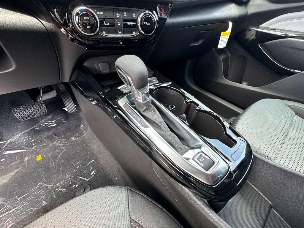 2026 Chevrolet Trax LT - Photo 30
