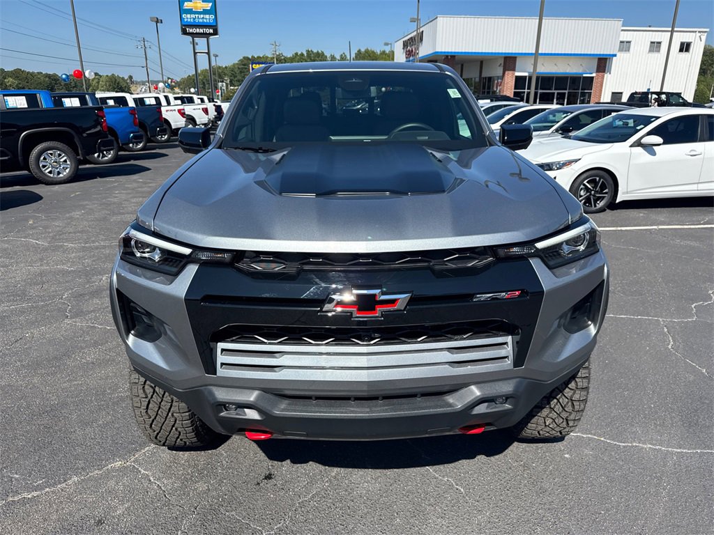 2025 Chevrolet Colorado ZR2 photo 3