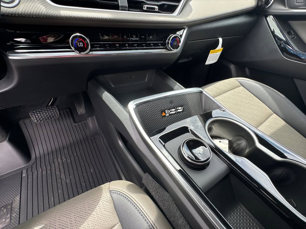 2026 Chevrolet Equinox LT - Photo 32