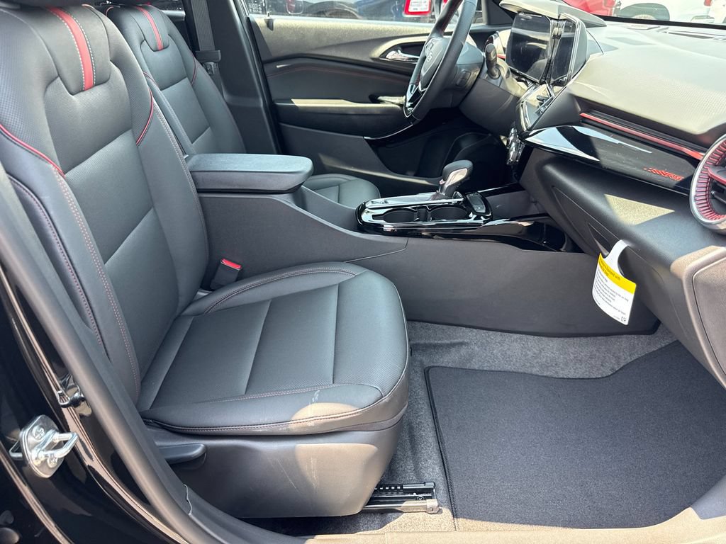 2026 Chevrolet Trax RS - Photo 13