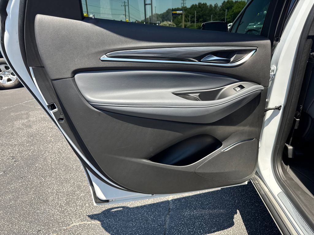 2024 Buick Enclave Essence - Photo 23