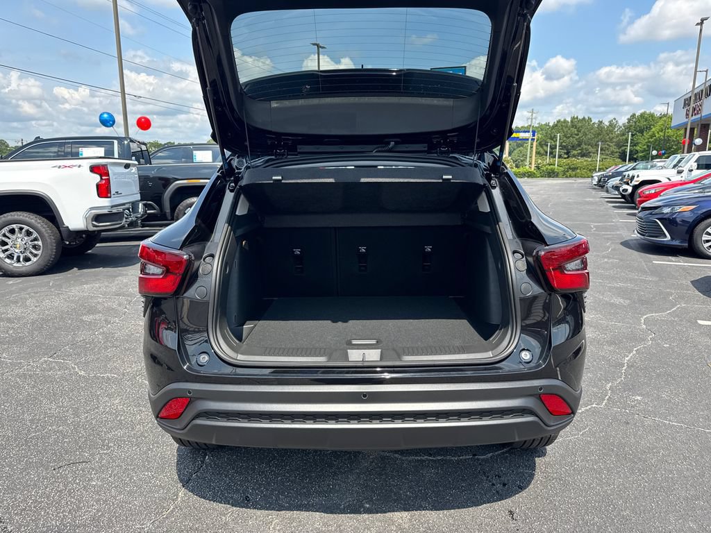2026 Chevrolet Trax LT - Photo 19