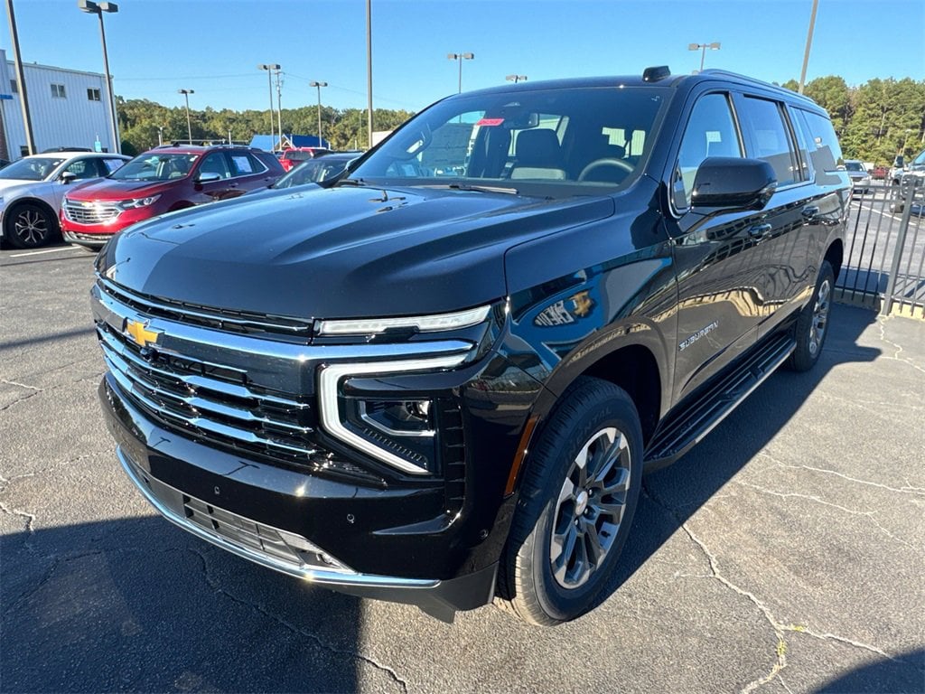 New 2026 Chevrolet Suburban LT SUV