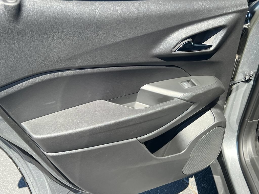 2026 Chevrolet Trax LT - Photo 15