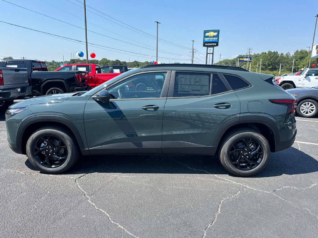 2026 Chevrolet Trax LT - Photo 9