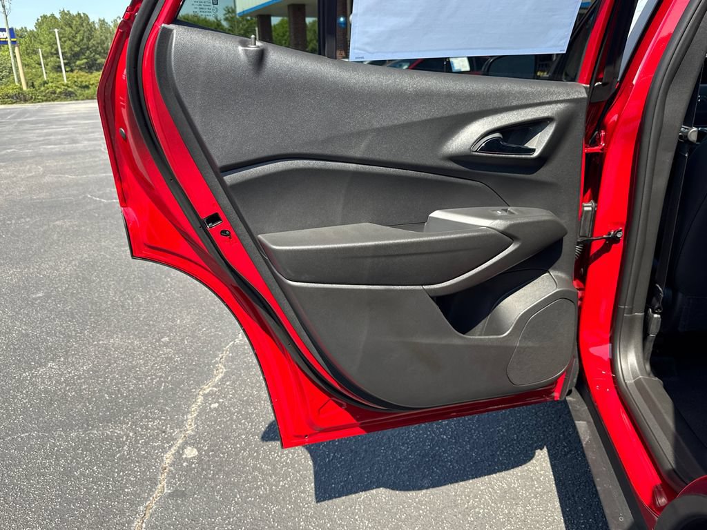 2026 Chevrolet Trax LT - Photo 22