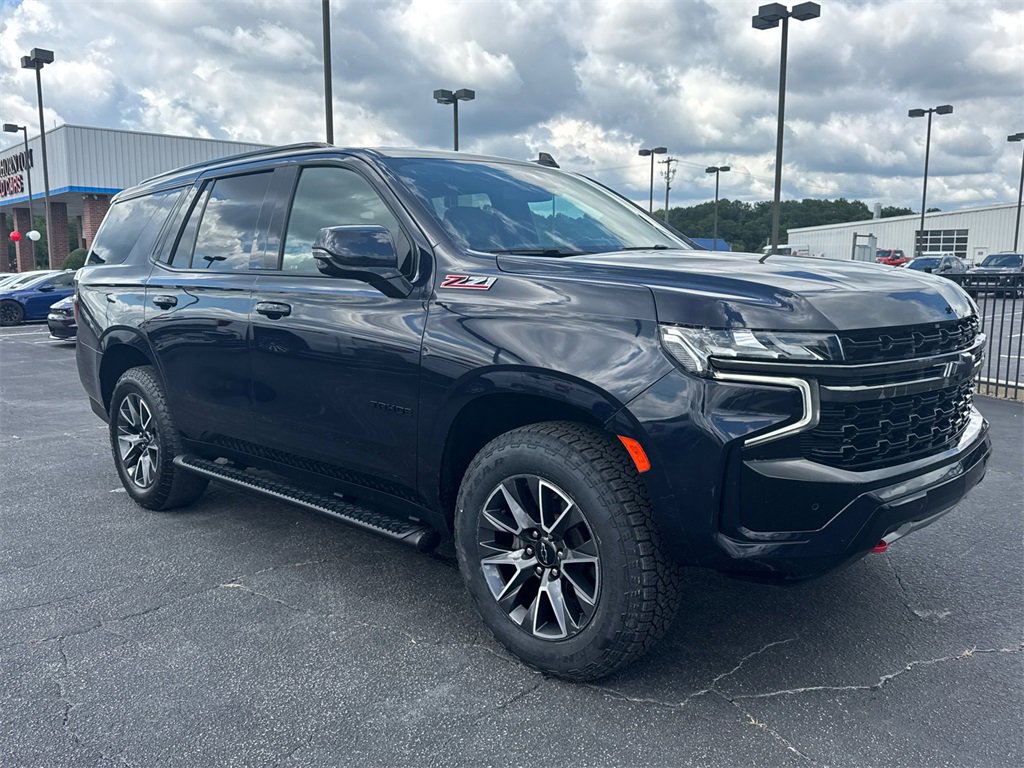 2021 Chevrolet Tahoe Z71 photo 2